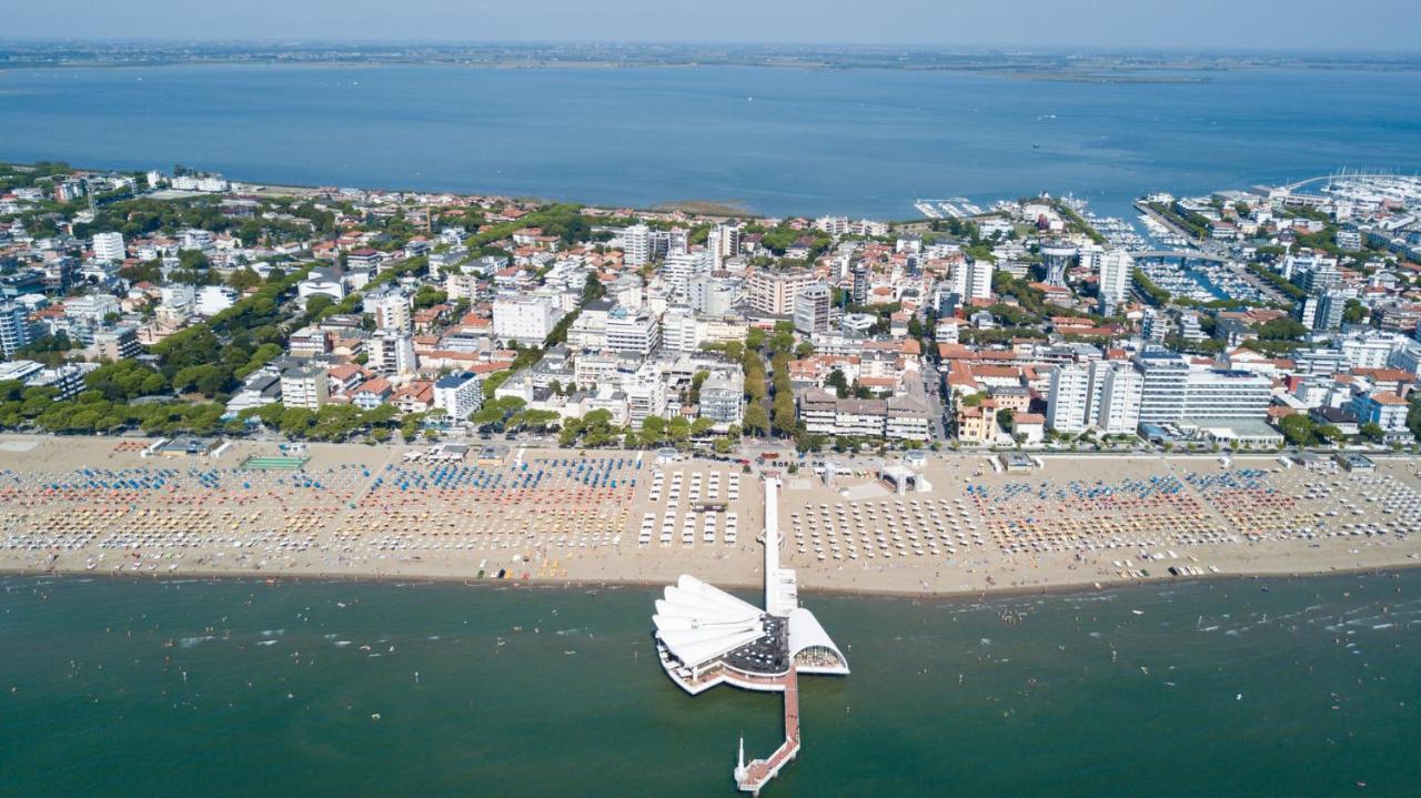 Borgo Veneziano Appartement Lignano Sabbiadoro Buitenkant foto